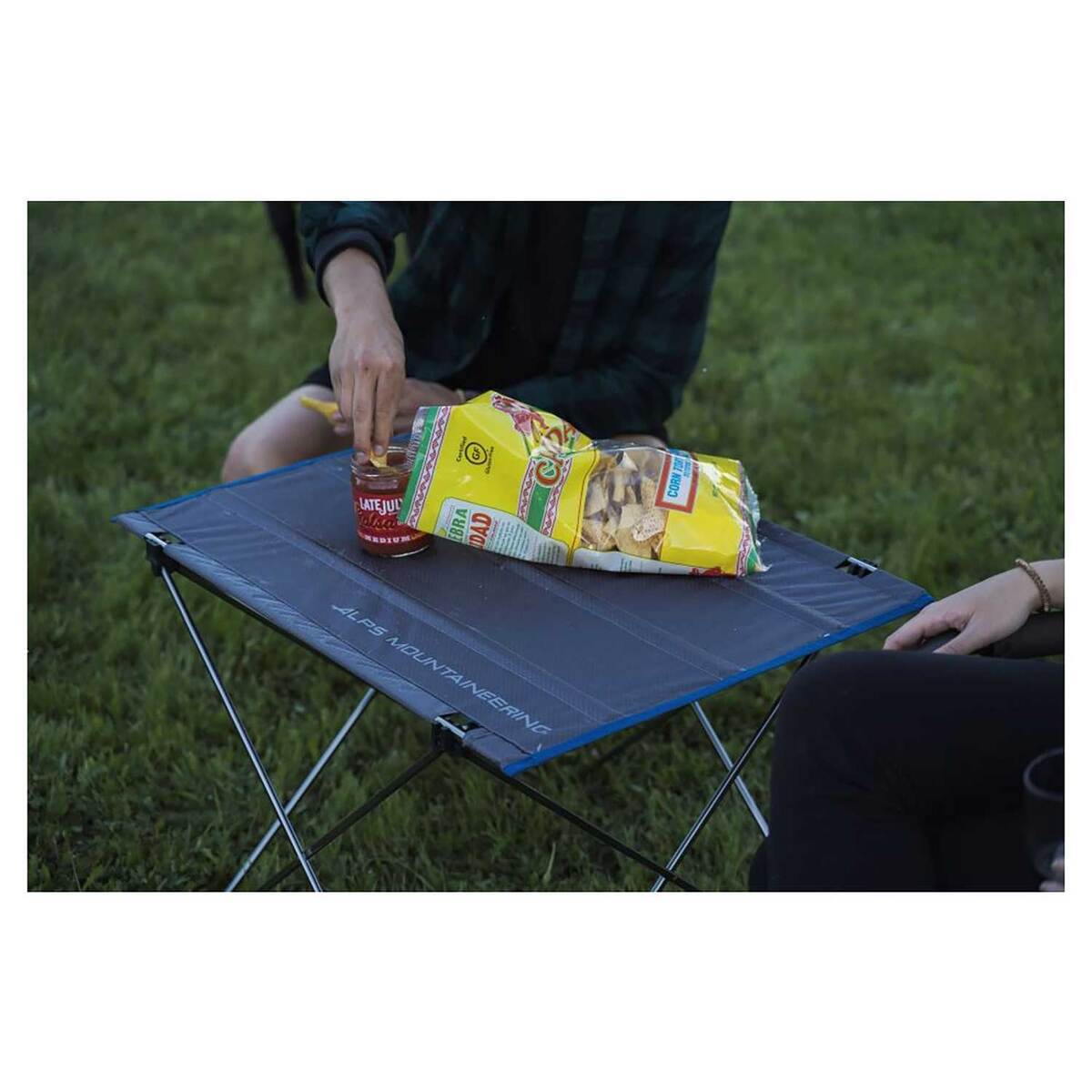 ALPS Mountaineering Dash Folding Table - Deep Sea/Charcoal ALPS Mountaineering Dash Folding Table - Deep Sea/Charcoal