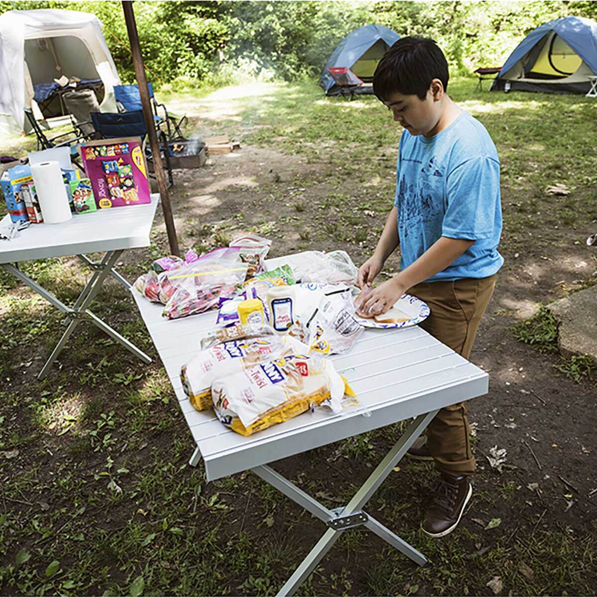 Diner En Blanc Table Coleman Camping Stove ALPS Mountaineering