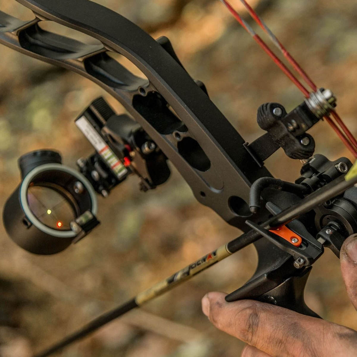Apex Gear Covert Pro 2-Pin Double Dot (Green & Red LED) Bow Sight - Black - Black/Red Apex Gear Covert Pro 2-Pin Double Dot (Green & Red LED) Bow Sight - Black - Black/Red