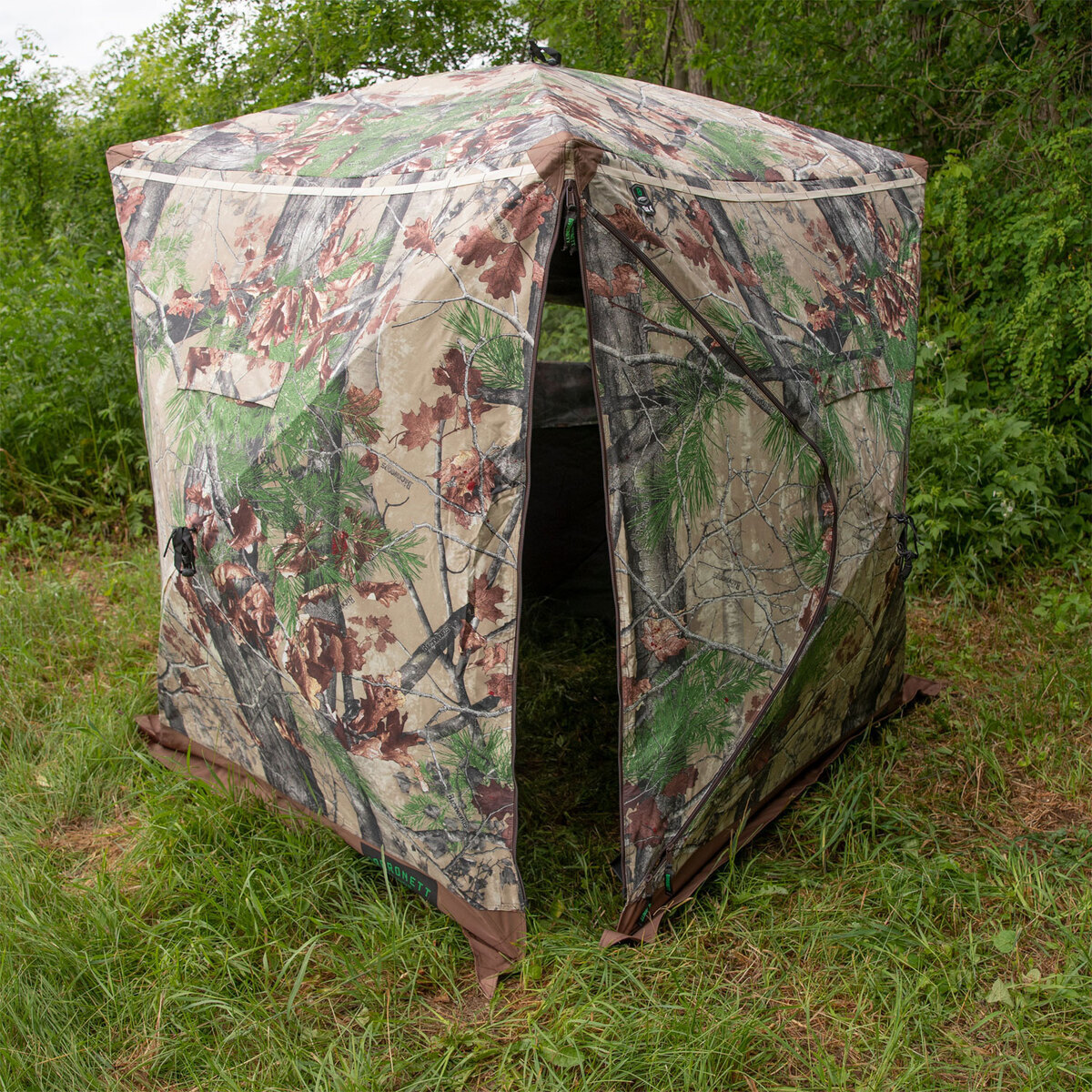 Barronett Ox 4 Backwoods Ground Blind - Backwoods Camo Barronett Ox 4 Backwoods Ground Blind - Backwoods Camo