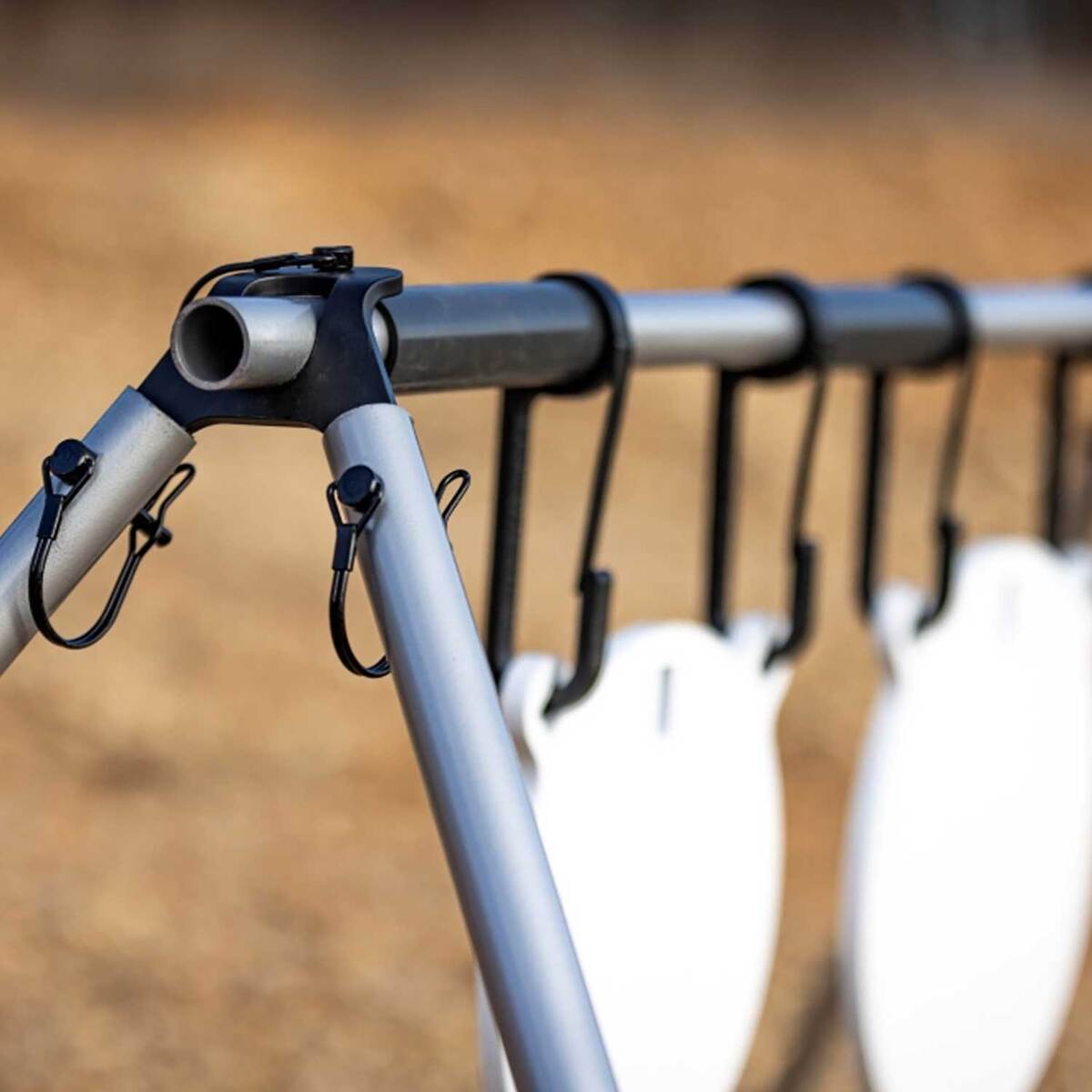 Birchwood Casey debuts 2-in-1 Gong Target Hanger Birchwood Casey debuts 2-in-1 Gong Target Hanger