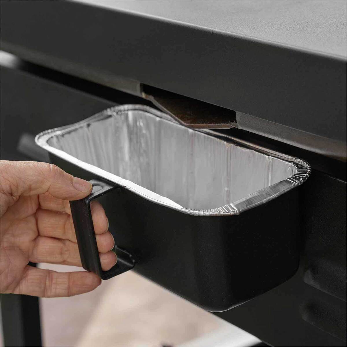 Blackstone 28in Omnivore Griddle Bundle - Black - Black Blackstone 28in Omnivore Griddle Bundle - Black - Black