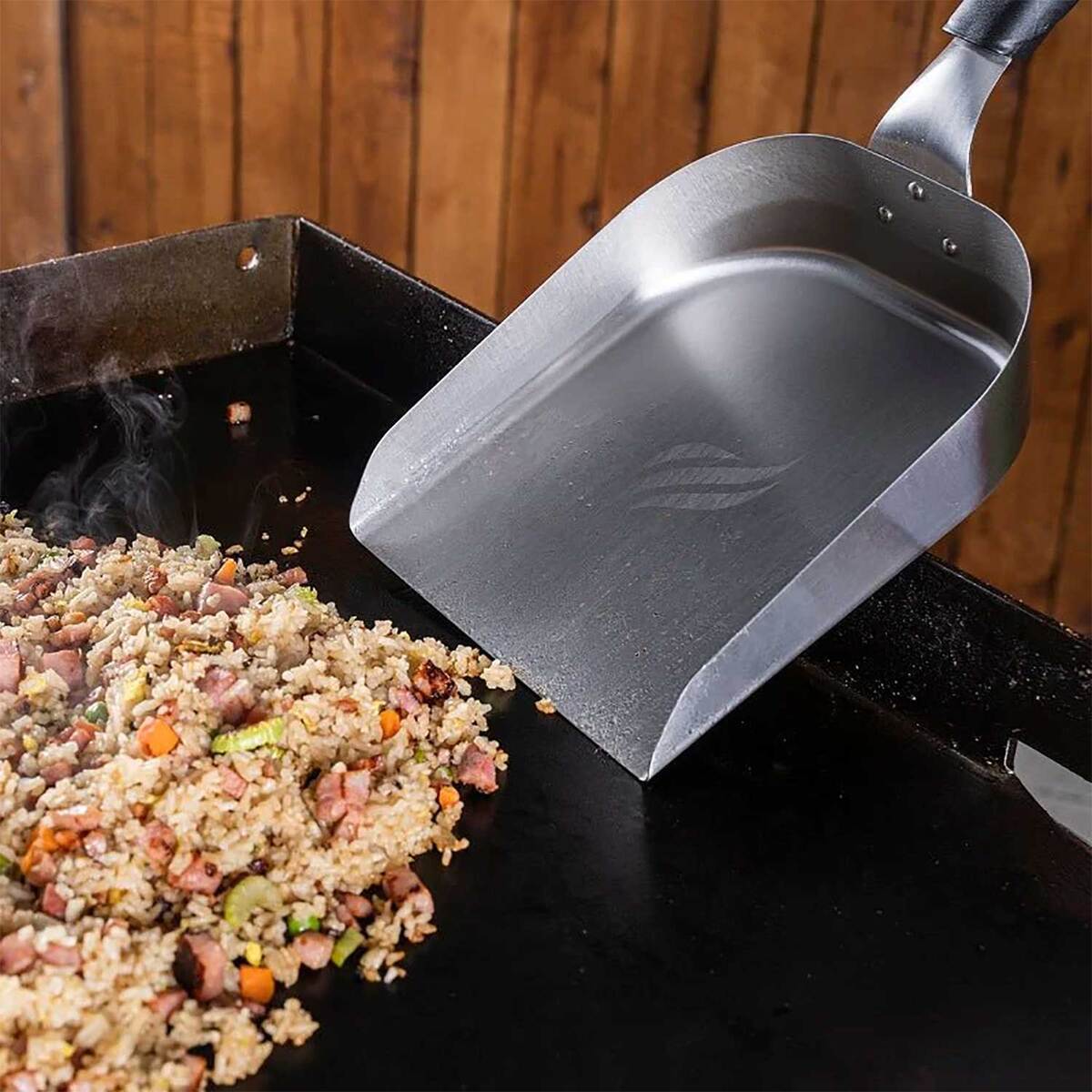 Blackstone Large Griddle Scoop - Silver Blackstone Large Griddle Scoop - Silver