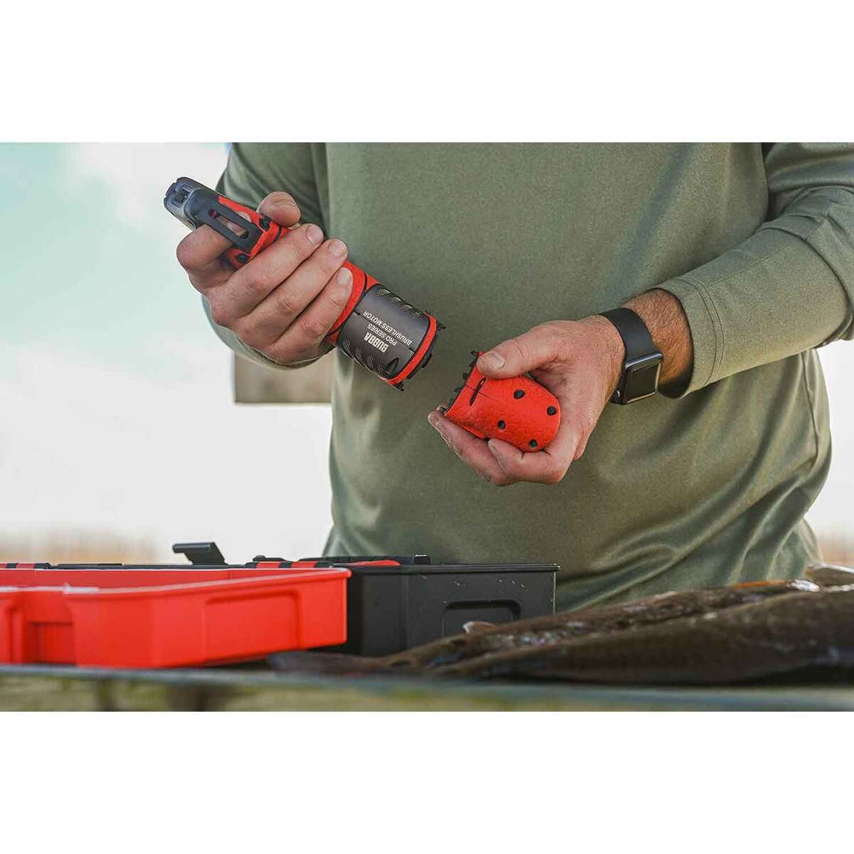 Bubba Pro Series Cordless Electric Fillet Knife - Red Bubba Pro Series Cordless Electric Fillet Knife - Red