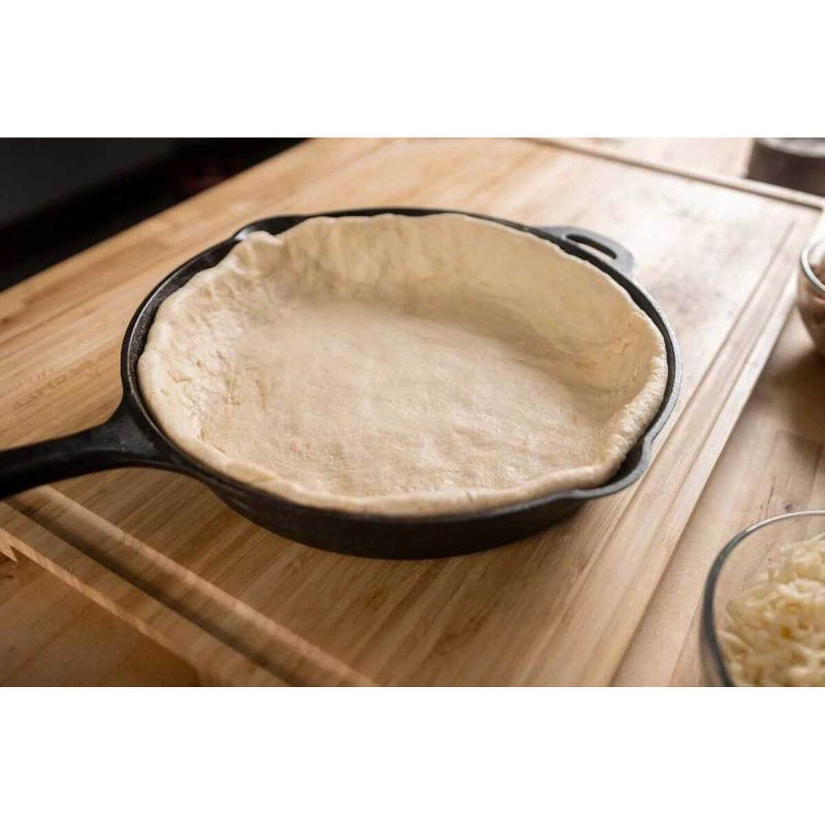 Camp Chef 12in Cast Iron Skillet - Black Camp Chef 12in Cast Iron Skillet - Black
