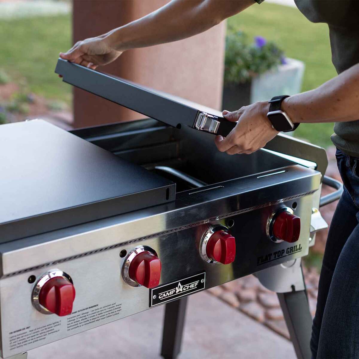Camp Chef Flat Top 600 Portable Griddle | Sportsman's Warehouse