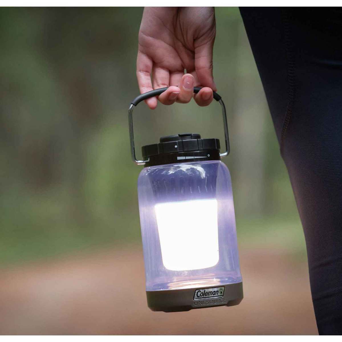 Coleman OneSource 600 Lumen LED Electric Lantern & Rechargeable Lithium-Ion Battery Coleman OneSource 600 Lumen LED Electric Lantern & Rechargeable Lithium-Ion Battery