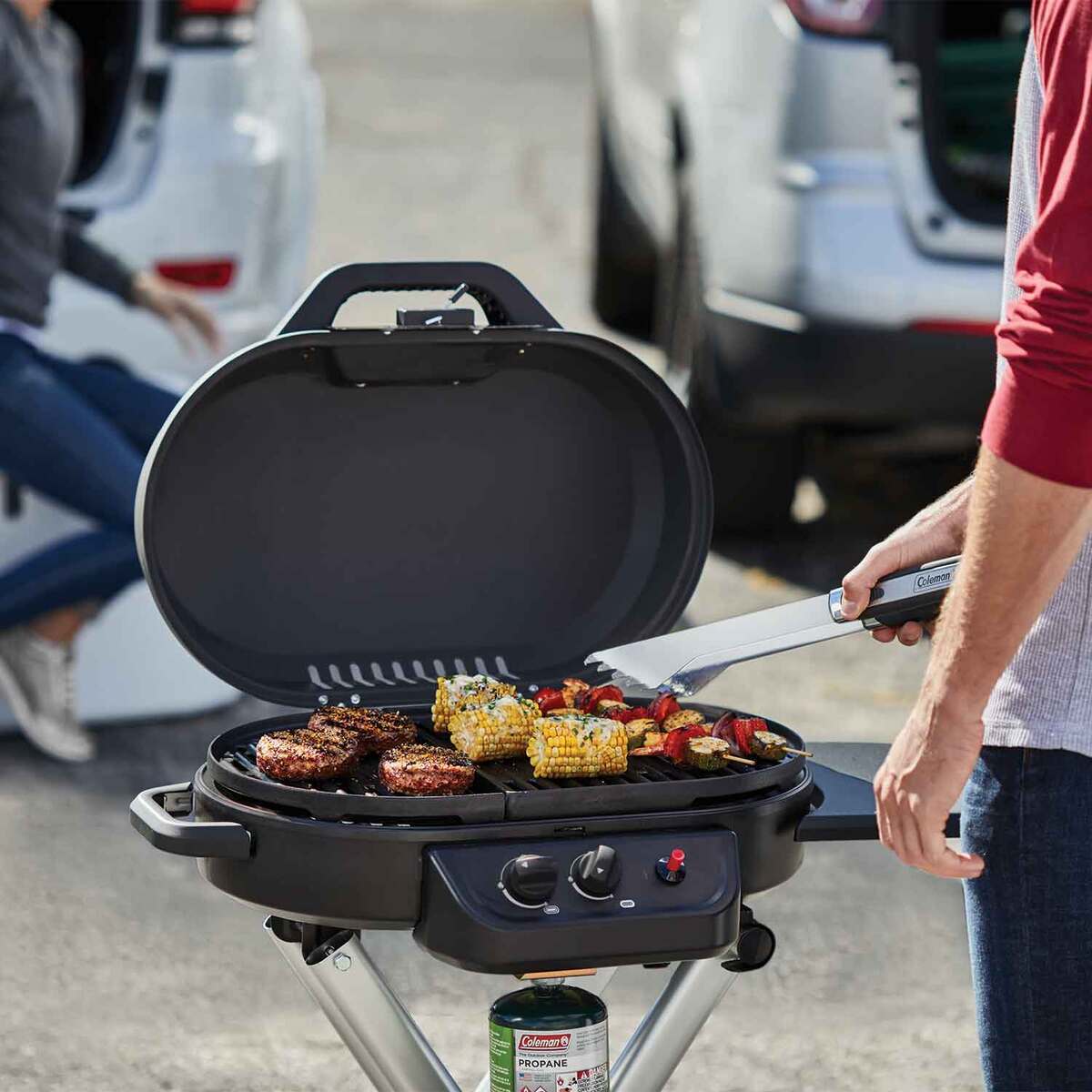 Coleman RoadTrip 225 Portable Stand-Up Propane 2 Burner Grill Coleman RoadTrip 225 Portable Stand-Up Propane 2 Burner Grill