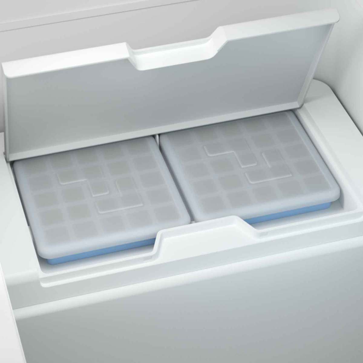 Dometic CFX3 55IM (53 Liter) Powered Cooler with Ice Maker - Slate / Mist Dometic CFX3 55IM (53 Liter) Powered Cooler with Ice Maker - Slate / Mist