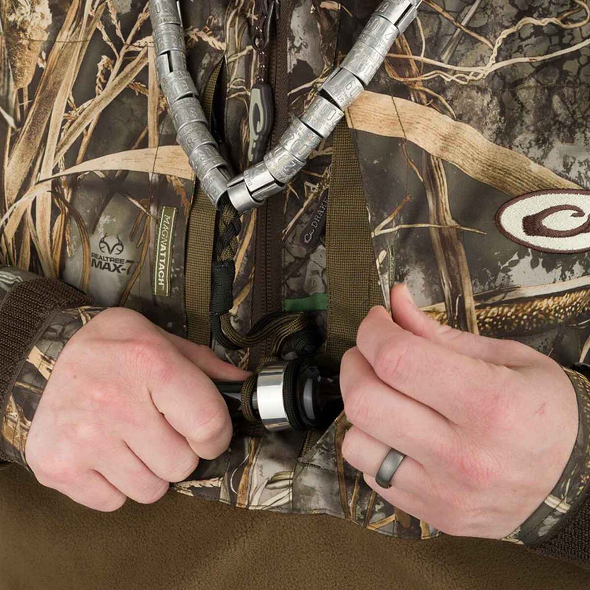 Drake Men's Mossy Oak Shadow Grass Habitat MST Guardian Eqwader Flex Fleece Hunting Jacket Drake Men's Mossy Oak Shadow Grass Habitat MST Guardian Eqwader Flex Fleece Hunting Jacket