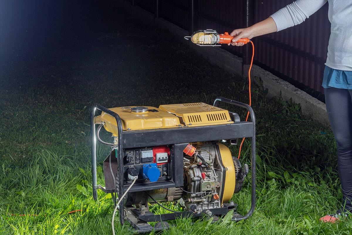 Emergency portable power generator