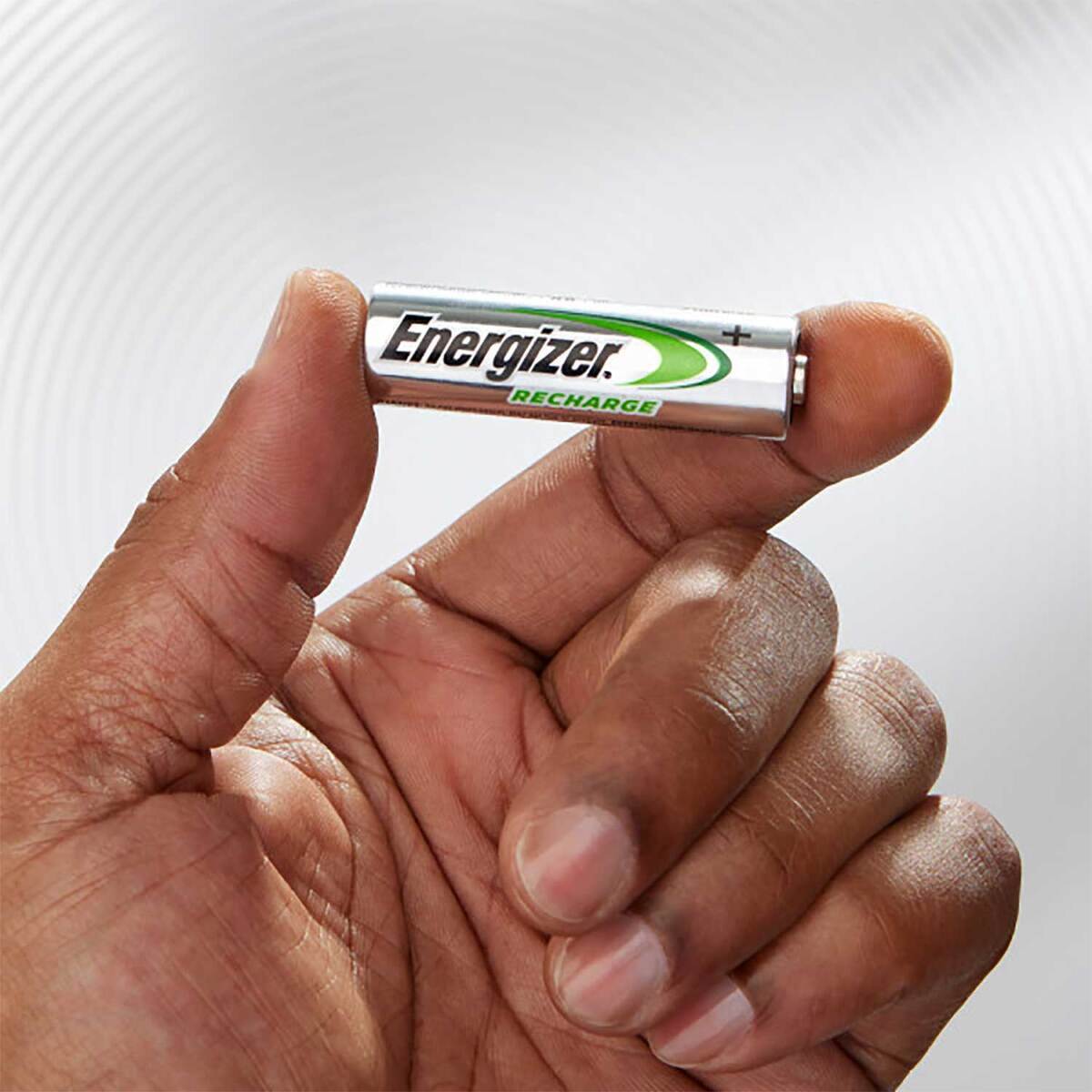 Energizer Rechargeable Batteries/Charger Energizer Rechargeable Batteries/Charger