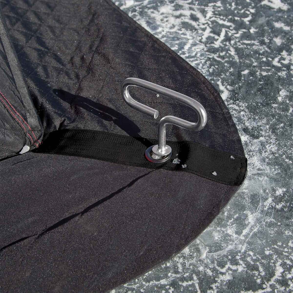 Eskimo Outbreak 450 Hub Ice Fishing Shelter - Red Eskimo Outbreak 450 Hub Ice Fishing Shelter - Red