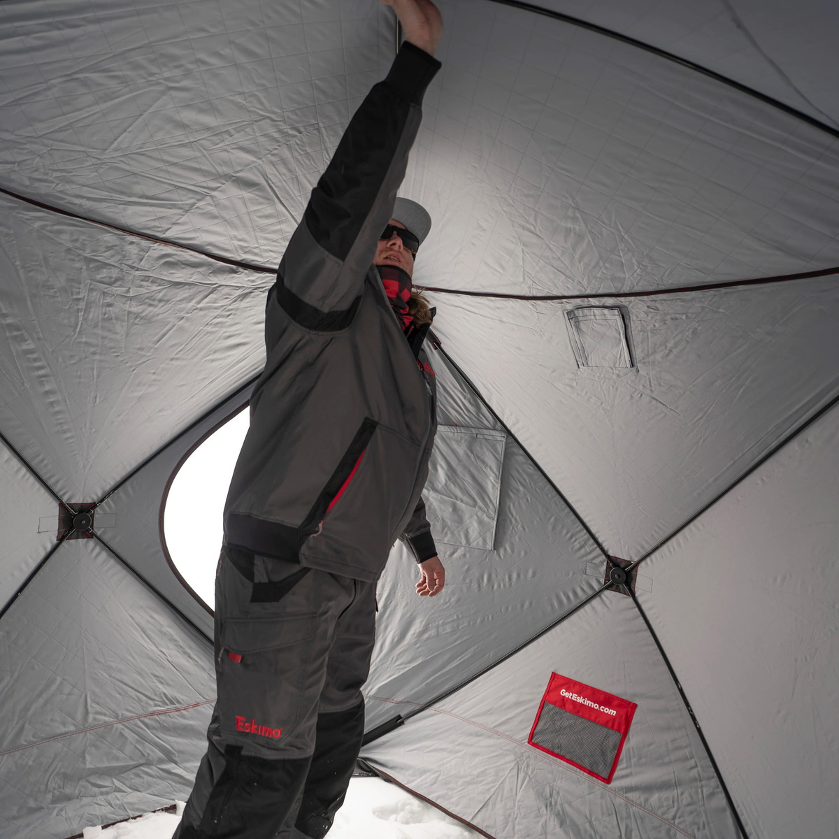 Eskimo Outbreak 450 Hub Ice Fishing Shelter - Red Eskimo Outbreak 450 Hub Ice Fishing Shelter - Red