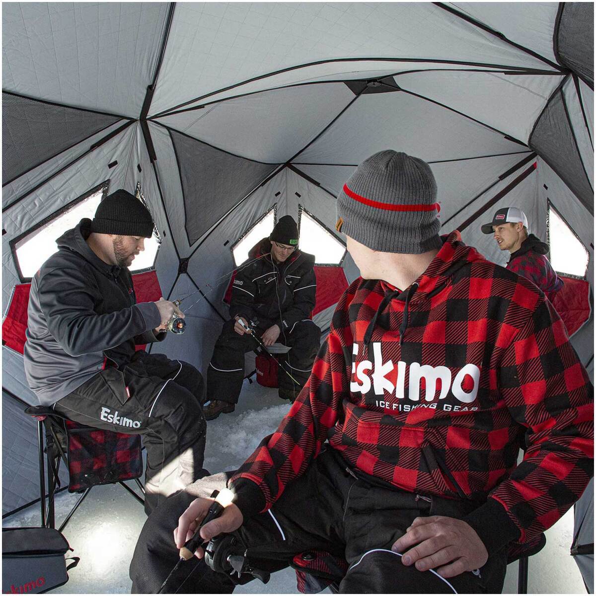 Eskimo Outbreak 850XD Hub Ice Fishing Shelter - Red Eskimo Outbreak 850XD Hub Ice Fishing Shelter - Red