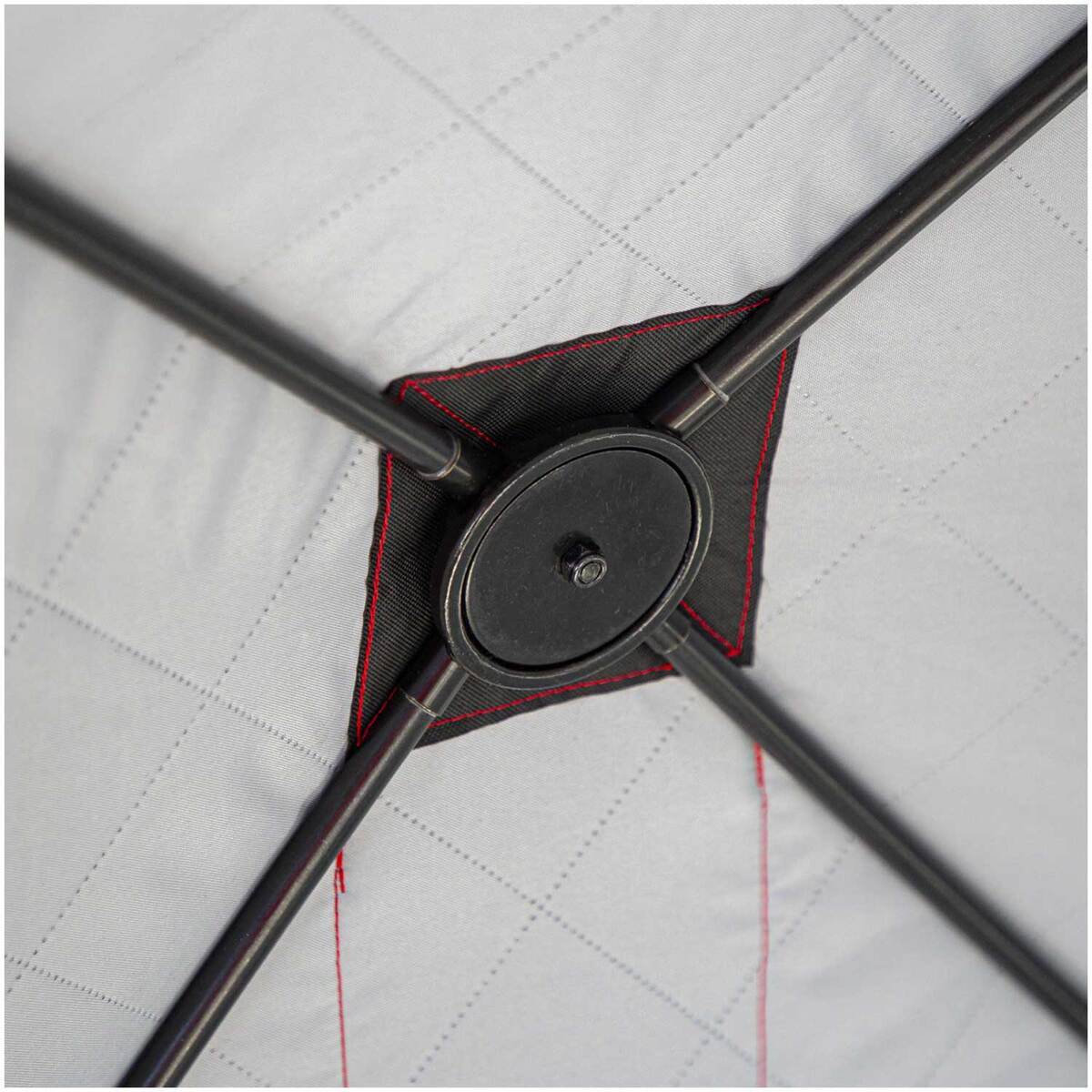 Eskimo Outbreak 850XD Hub Ice Fishing Shelter - Red Eskimo Outbreak 850XD Hub Ice Fishing Shelter - Red