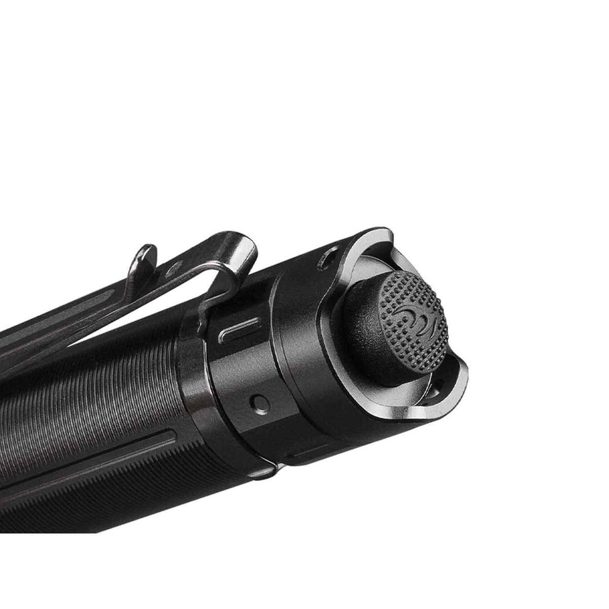 Fenix LD30 Compact Flashlight - Black Fenix LD30 Compact Flashlight - Black