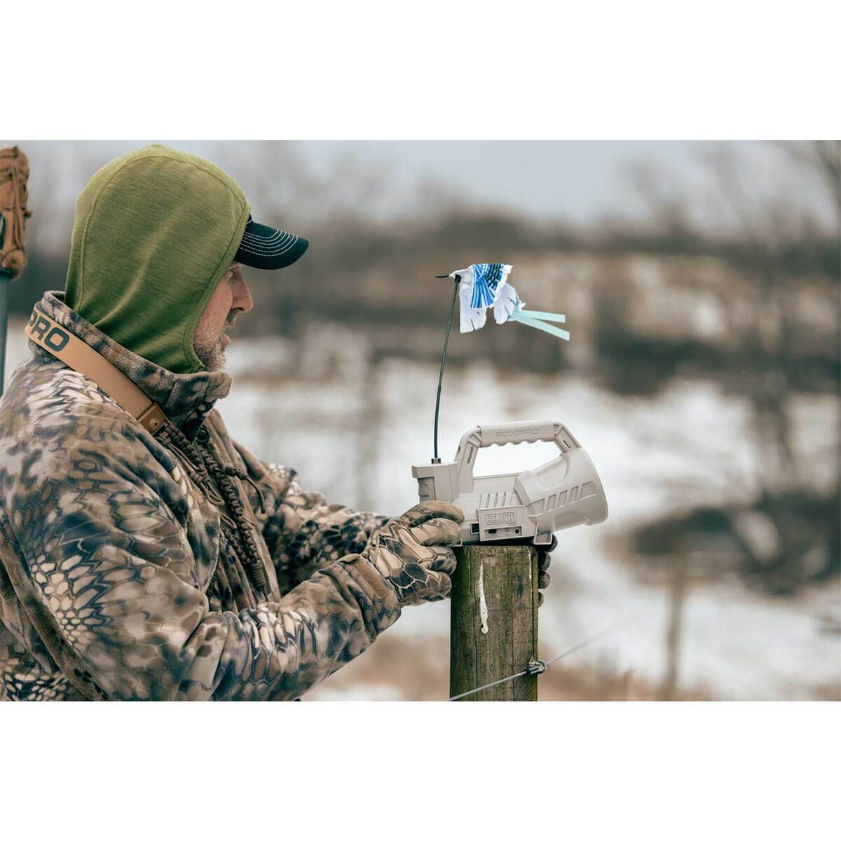 Fox Pro Hellcat Pro Electronic Game Caller w/ Remote Control ...