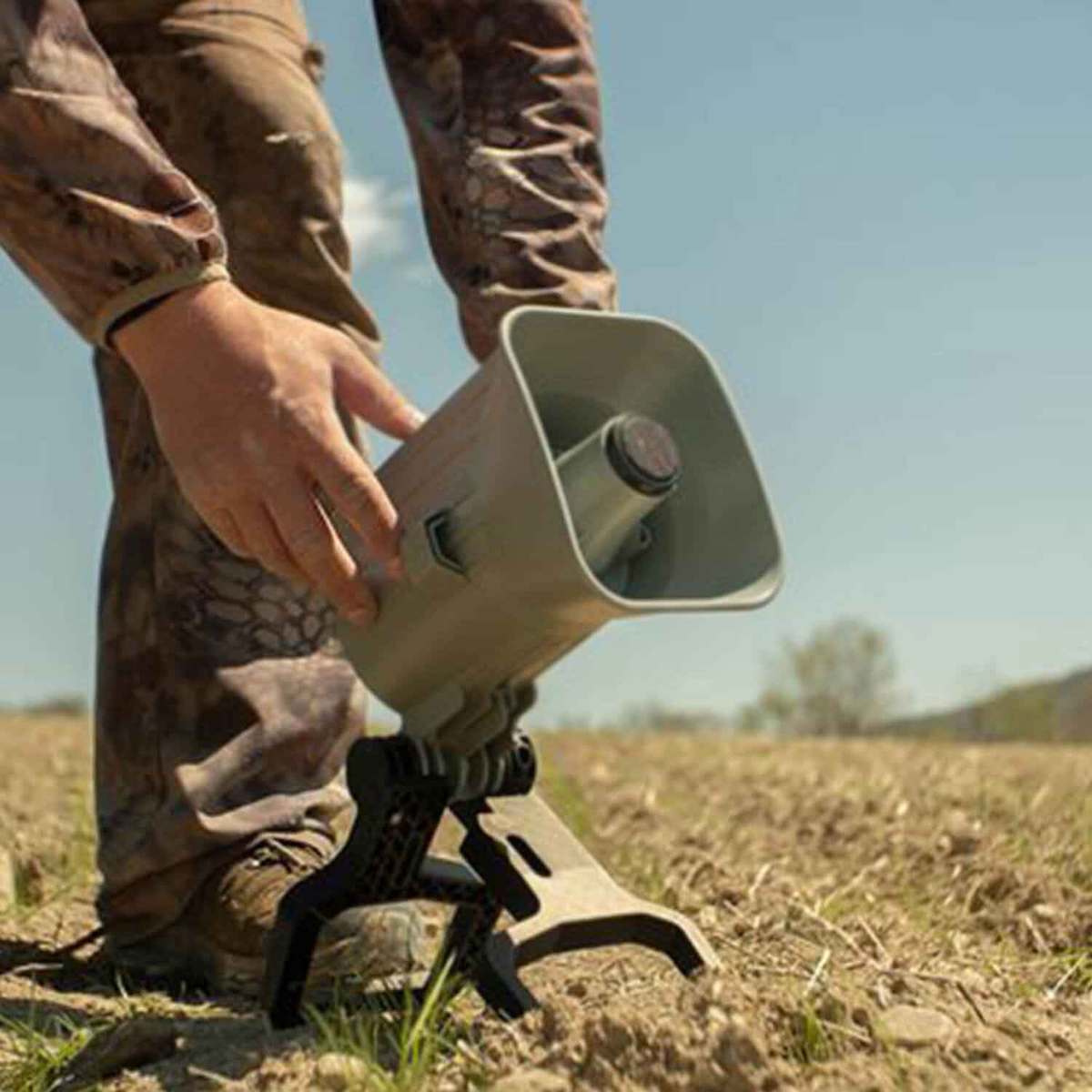 FoxPro X24 With Remote Digital Game Call FoxPro X24 With Remote Digital Game Call