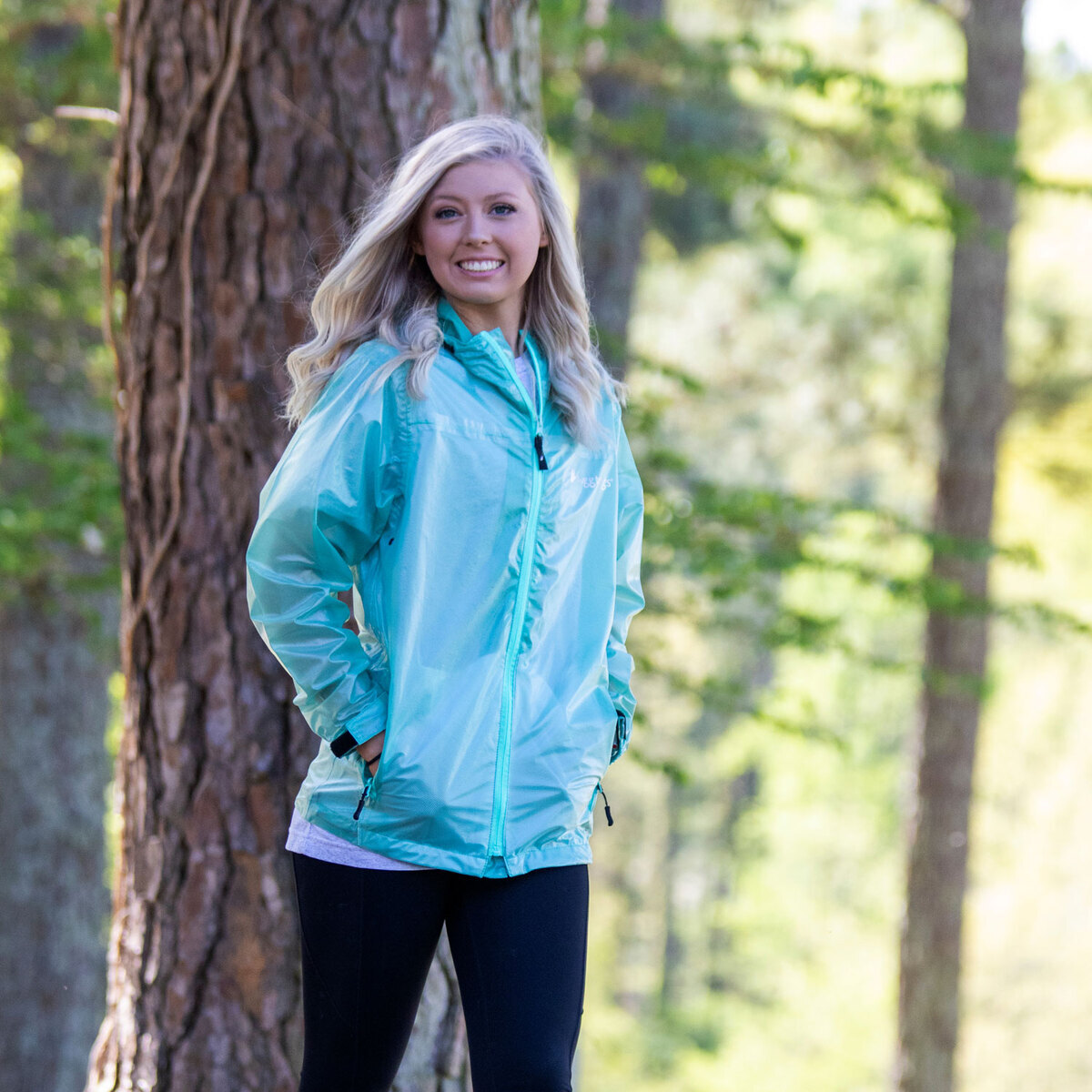 Frogg Toggs Women's Xtream Light Waterproof Casual Rain Jacket Frogg Toggs Women's Xtream Light Waterproof Casual Rain Jacket