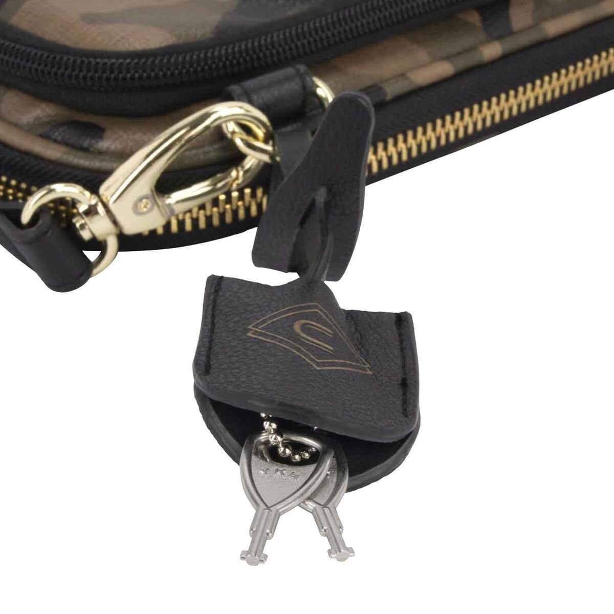 Girls With Guns Tomboy Concealed Carry Clutch - Camo - Camo Girls With Guns Tomboy Concealed Carry Clutch - Camo - Camo