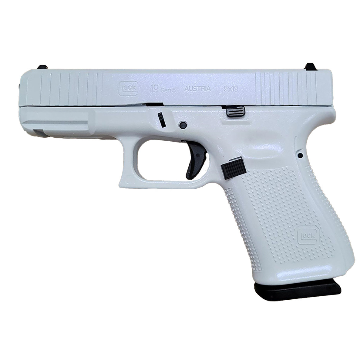 Glock 19 9mm Luger 4in GunCandy Pegasus White Cerakote Pistol - 15+1 Rounds - White Glock 19 9mm Luger 4in GunCandy Pegasus White Cerakote Pistol - 15+1 Rounds - White