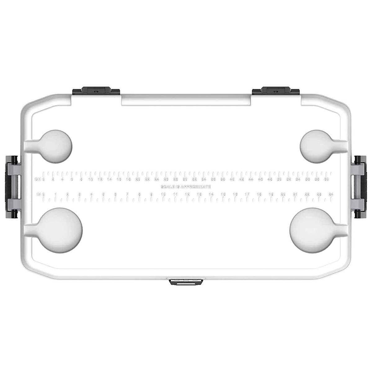 Igloo Marine Latitude 70 Cooler - White - White Igloo Marine Latitude 70 Cooler - White - White