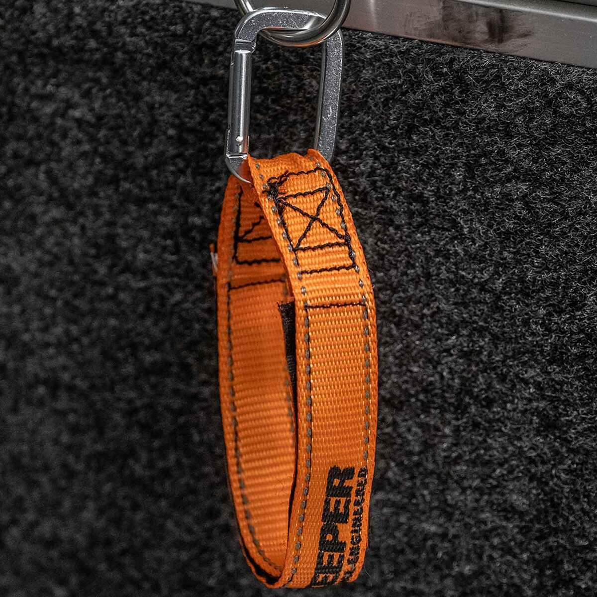 Keeper 1in Wrap-it-Up Carabiner Strap - 20in - Orange Keeper 1in Wrap-it-Up Carabiner Strap - 20in - Orange