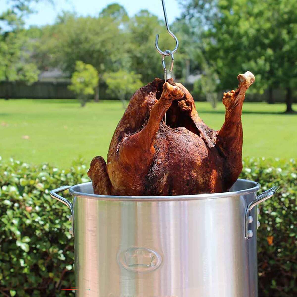 King Kooker Portable Propane Outdoor Deep Frying and Boiling Package with 2 Pots - Silver King Kooker Portable Propane Outdoor Deep Frying and Boiling Package with 2 Pots - Silver