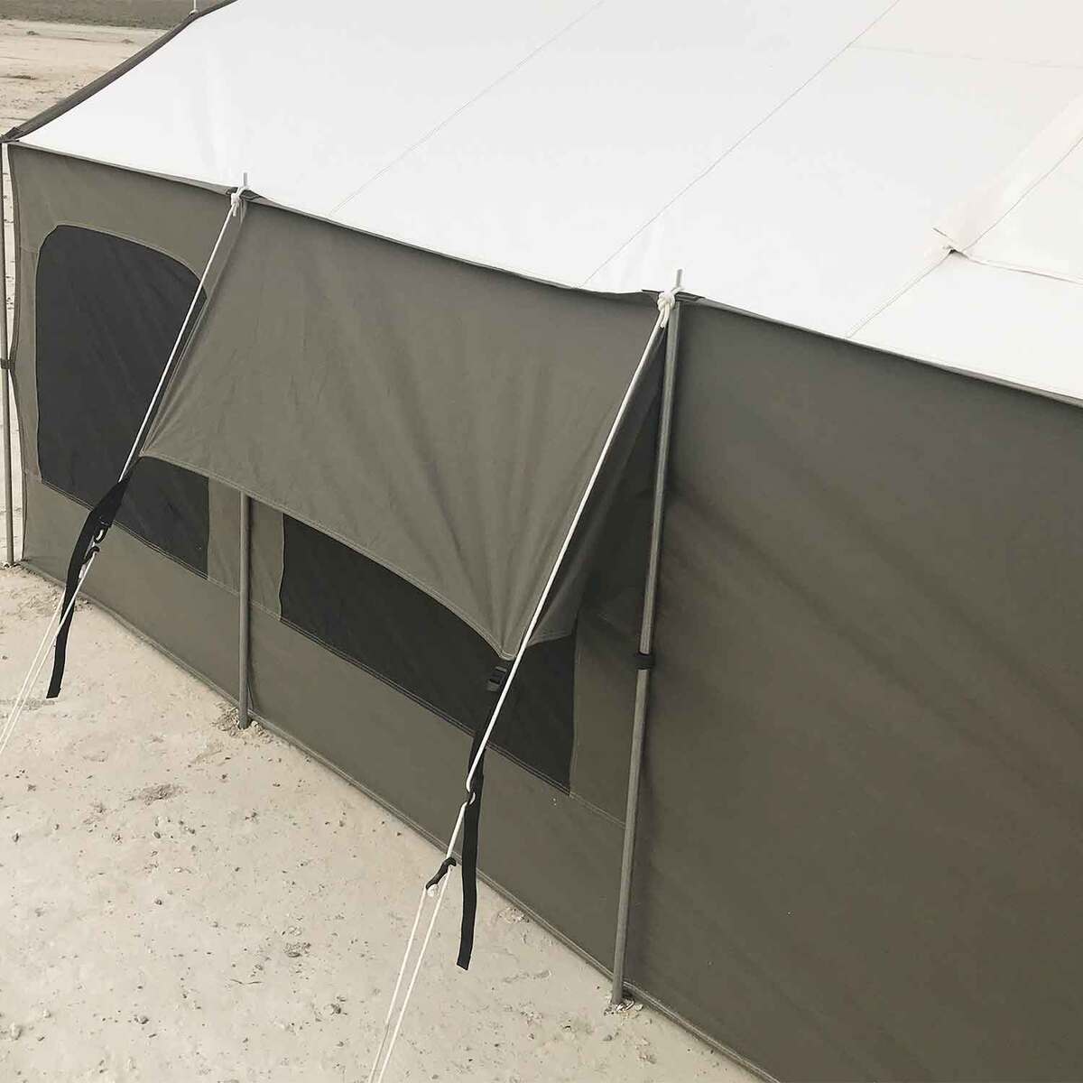 Kodiak Canvas Cabin Lodge 8-Person Canvas Tent - Green Kodiak Canvas Cabin Lodge 8-Person Canvas Tent - Green