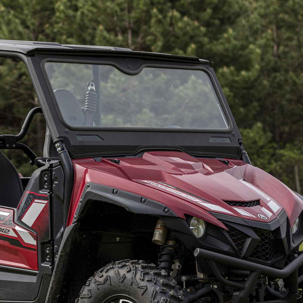 Kolpin Glass Windshield - Yamaha Wolverine X2 / X4 - Black Kolpin Glass Windshield - Yamaha Wolverine X2 / X4 - Black