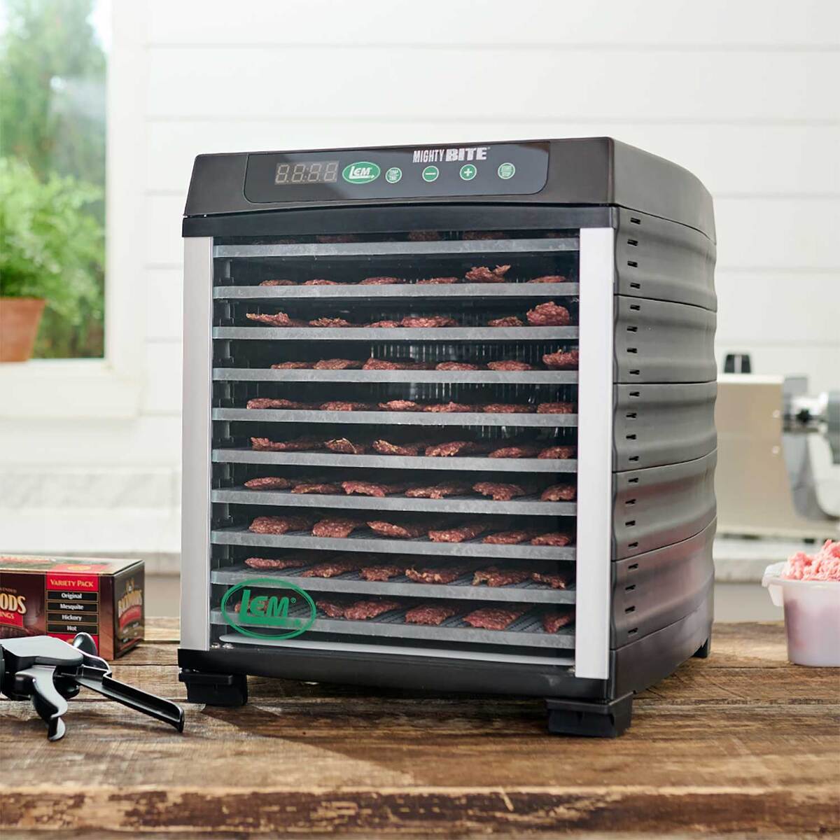 LEM Products MightyBite 10-Tray Dehydrator - 800 Watts - Black LEM Products MightyBite 10-Tray Dehydrator - 800 Watts - Black