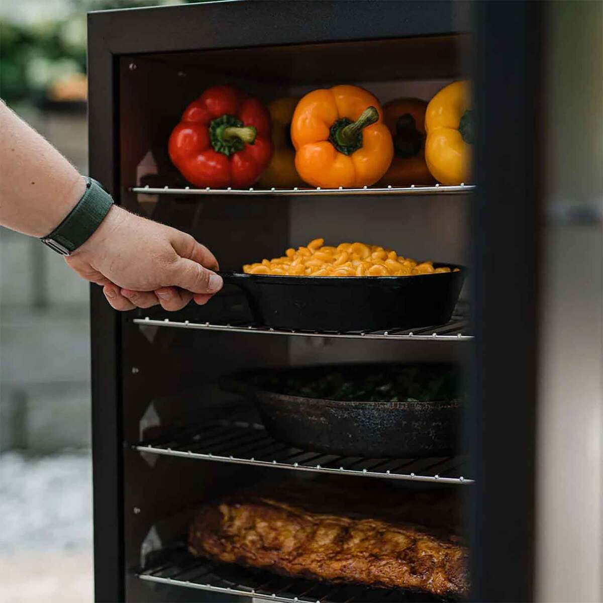 Masterchef Smoaker Masterbuilt Two Door 30-inch Propane Smoker - Black | Sportsman's Warehouse