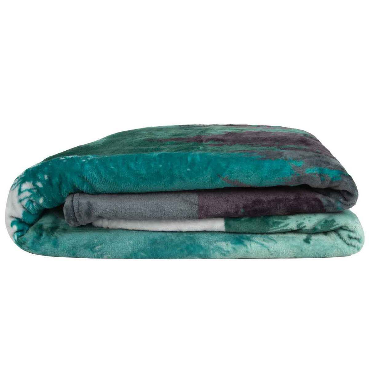 Mossy Oak 60in x 80in Throw Blanket Mossy Oak 60in x 80in Throw Blanket