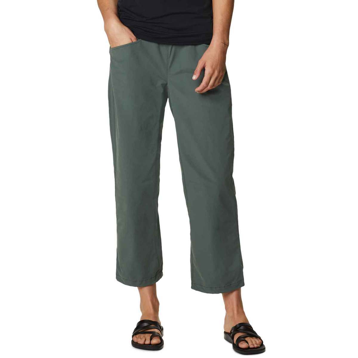 Mountain Hardwear Women's Wondervalley Relaxed Fit Crop Hiking Pants Mountain Hardwear Women's Wondervalley Relaxed Fit Crop Hiking Pants
