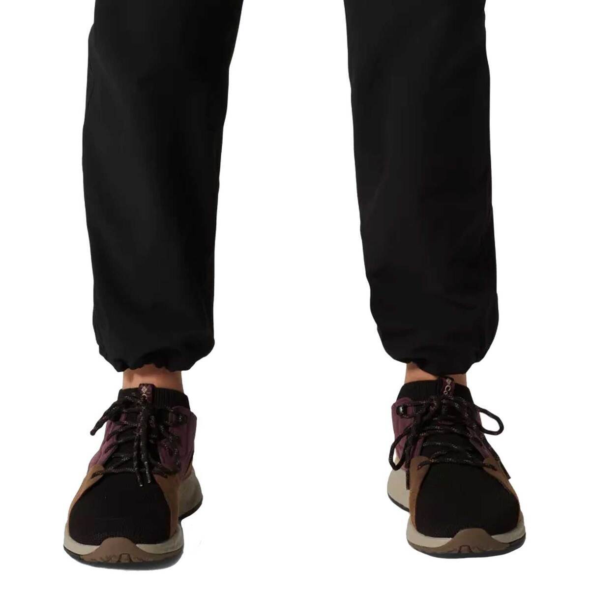 Mountain Hardwear Women's Yumalina Hiking Pants - Black - 16X30 - Black 16X30 Mountain Hardwear Women's Yumalina Hiking Pants - Black - 16X30 - Black 16X30