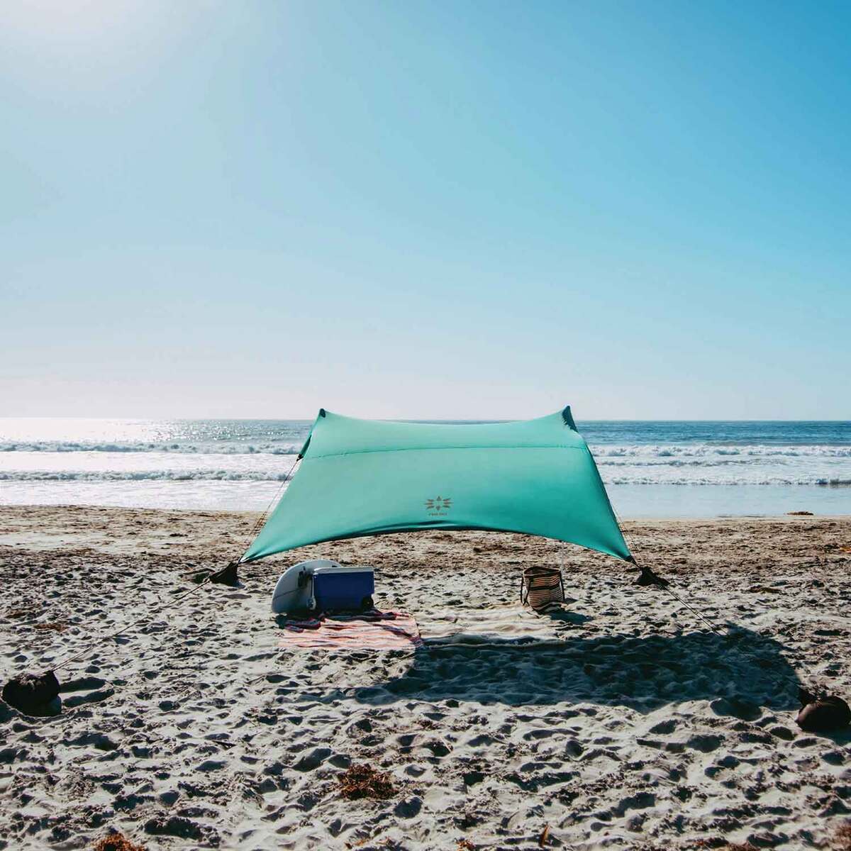 Neso Grande Beach Canopy Neso Grande Beach Canopy