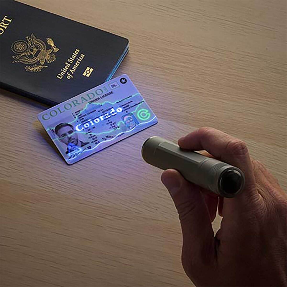 Nite Ize Inova X5 UV LED Flashlight - Silver Nite Ize Inova X5 UV LED Flashlight - Silver