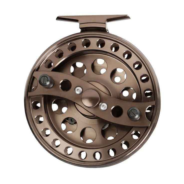 Centerpin vs Fly Reel: Which is Right for You?