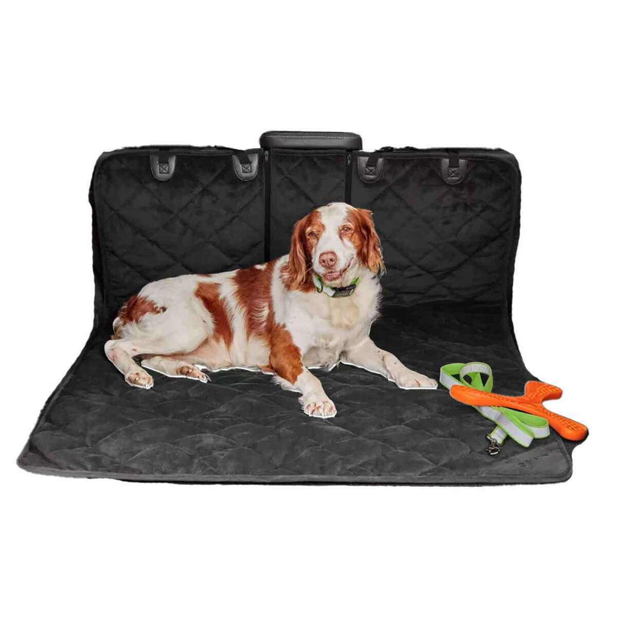 Orvis Grip Tight Quilted Cargo Microfiber Dog Protector - Large Orvis Grip Tight Quilted Cargo Microfiber Dog Protector - Large