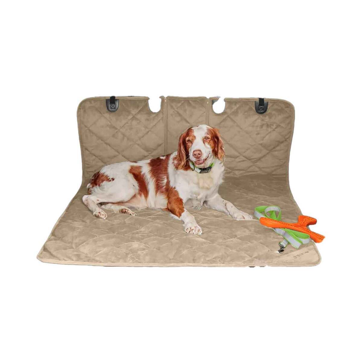 Orvis Grip Tight Quilted Cargo Microfiber Dog Protector - Large Orvis Grip Tight Quilted Cargo Microfiber Dog Protector - Large