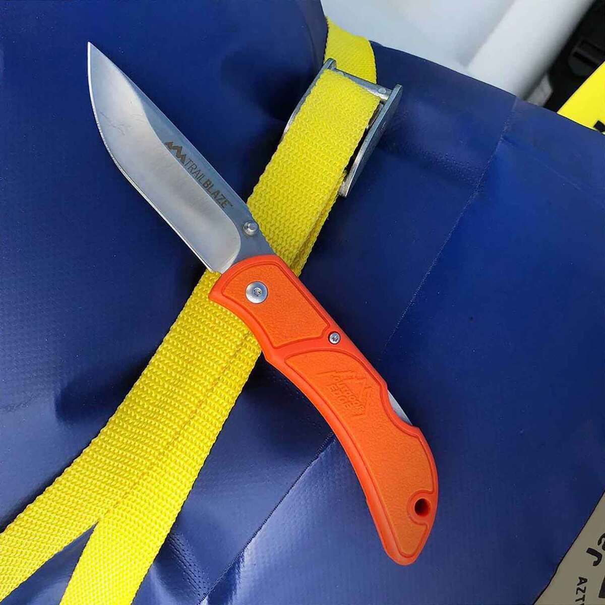 Outdoor Edge TrailBlaze 2.5 inch Folding Knife - Orange Outdoor Edge TrailBlaze 2.5 inch Folding Knife - Orange