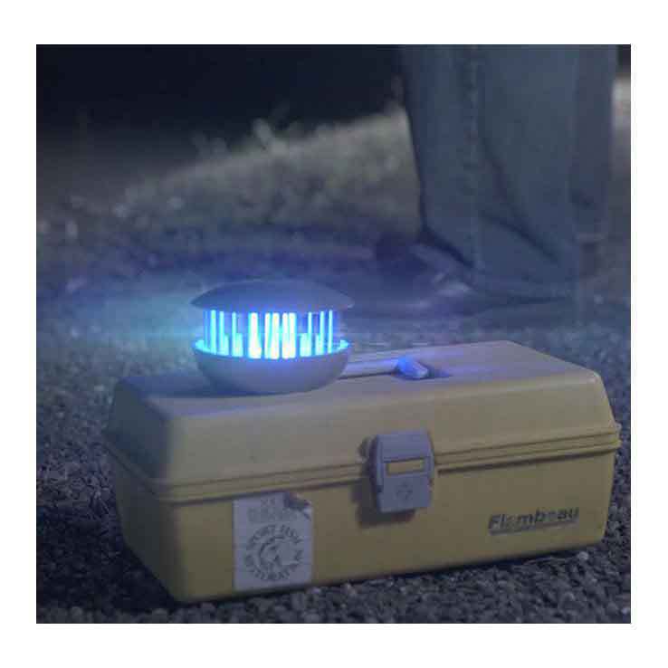 Pic 2-in-1 Portable Zapper & Insect Light - Silver Pic 2-in-1 Portable Zapper & Insect Light - Silver