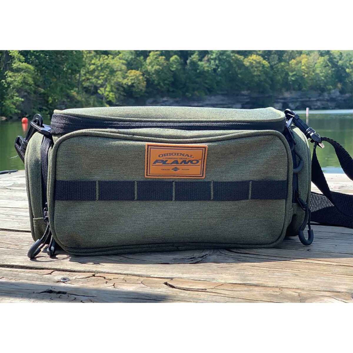 Plano Weekend Series 3500 Soft Tackle Bag - Green - Green 3500 Plano Weekend Series 3500 Soft Tackle Bag - Green - Green 3500