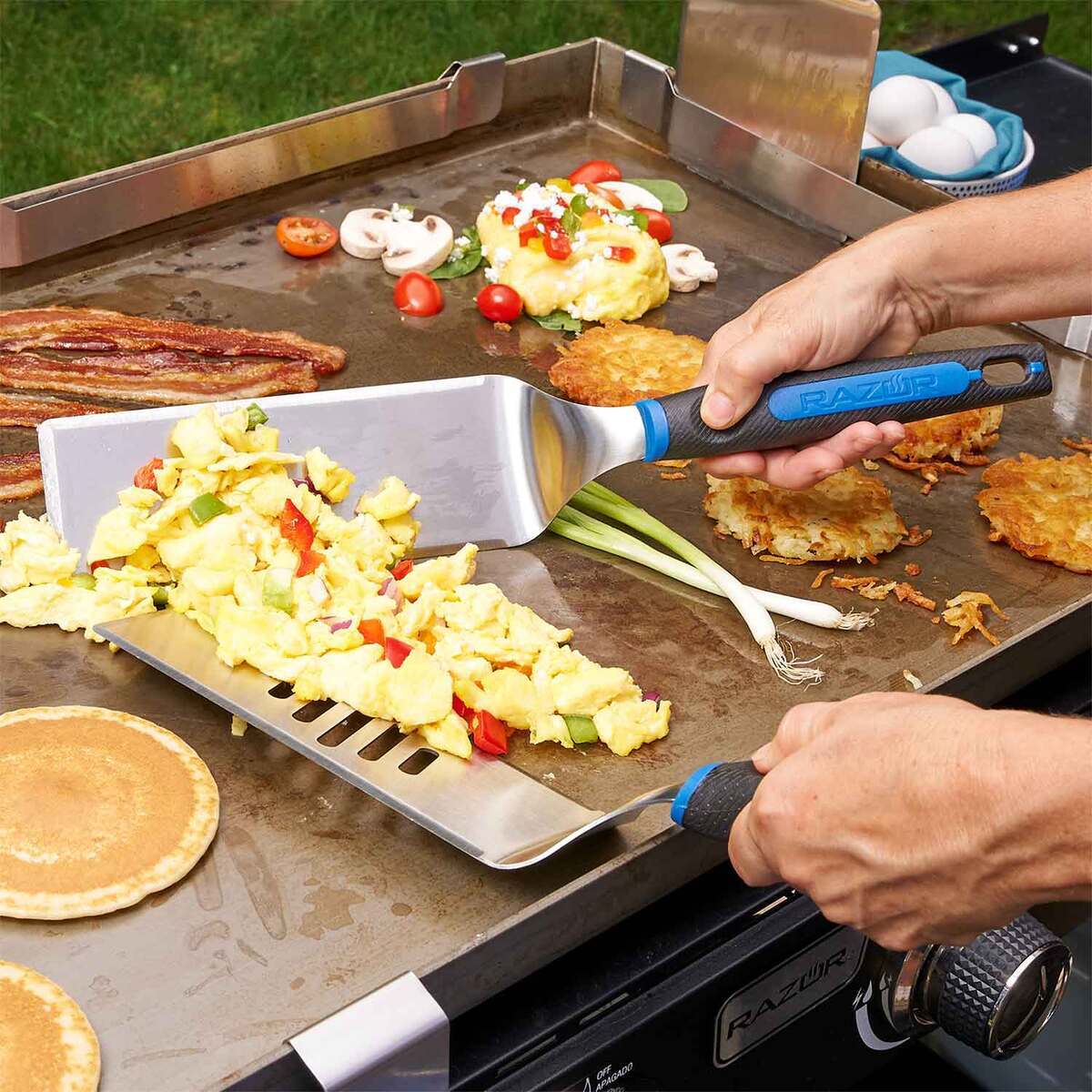 Razor Griddle Kit - 5 Piece - Blue/Black Razor Griddle Kit - 5 Piece - Blue/Black
