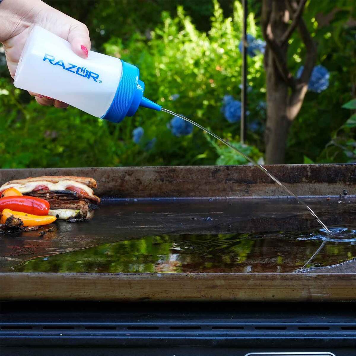 Razor Griddle Kit - 5 Piece - Blue/Black Razor Griddle Kit - 5 Piece - Blue/Black