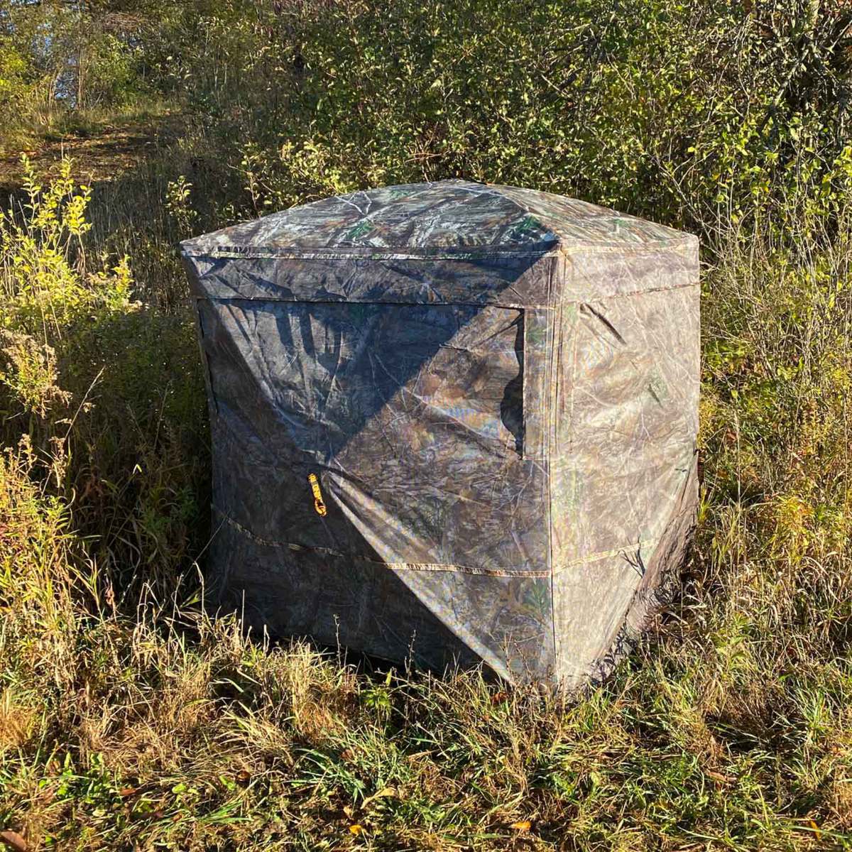 Rhino Blinds 180 See Through Ground Blind - Realtree Edge - Realtree Edge Rhino Blinds 180 See Through Ground Blind - Realtree Edge - Realtree Edge