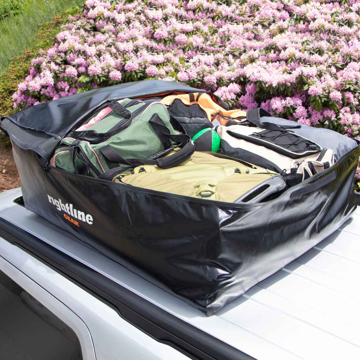 Rightline Gear Sport 3 Car Top Carrier Rightline Gear Sport 3 Car Top Carrier
