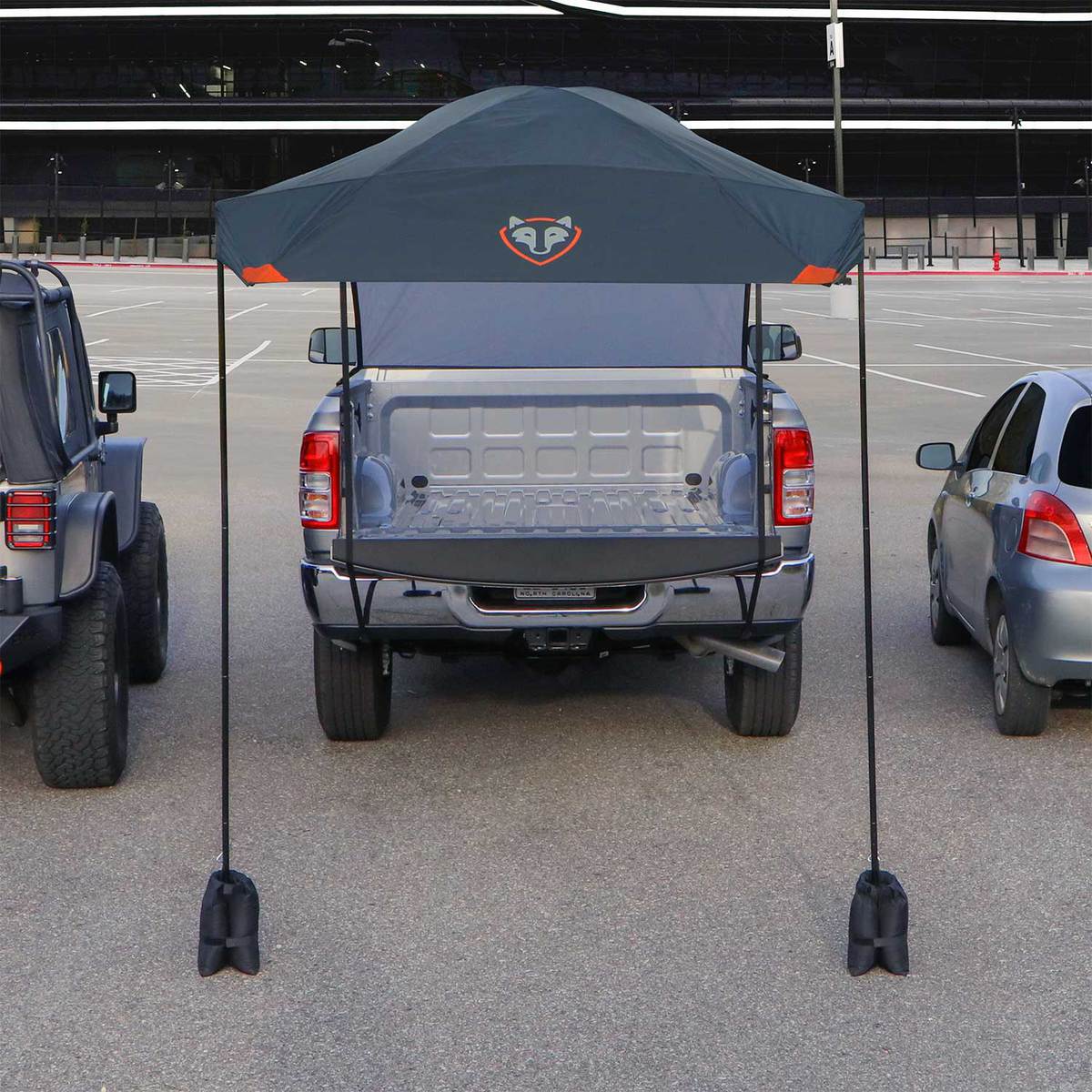 Rightline Gear Truck Tailgating Canopy Rightline Gear Truck Tailgating Canopy