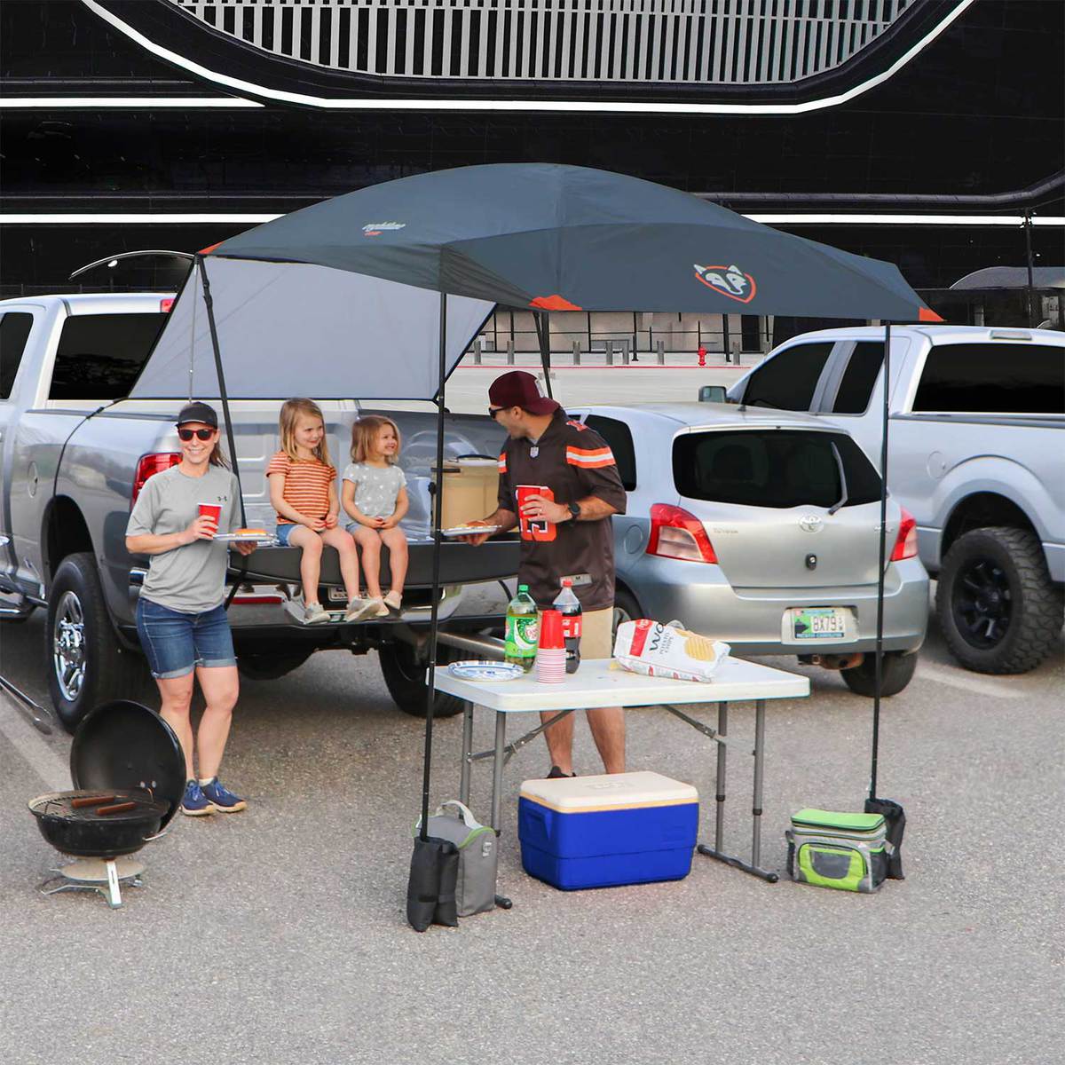 Rightline Gear Truck Tailgating Canopy Rightline Gear Truck Tailgating Canopy